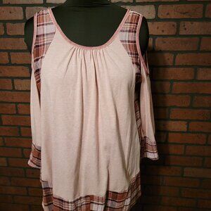 ODDY mixed material Cold Shoulder top.  Size LG.  Measurements across chest 23"